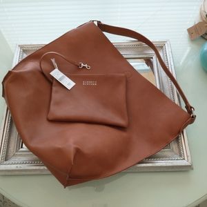 NWT BARNEY'S NY LARGE CAMEL CITY TOTE AND ZIP BAG